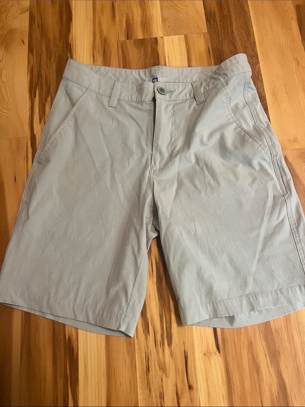 Southern Tide Light Gray Flat Front Men's Shorts